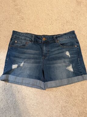 Dollhouse Rolled-Hem Distressed Denim Shorts - Blue